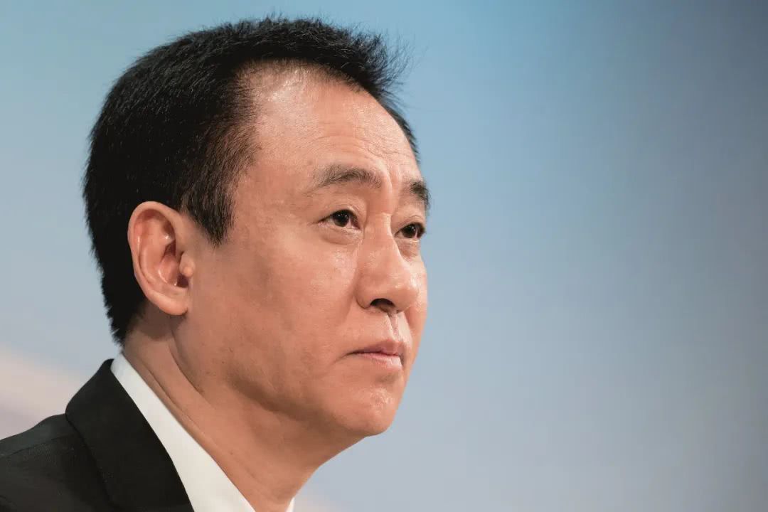 恒大面臨流動(dòng)性危機(jī)，許家印個(gè)人注資70億救市