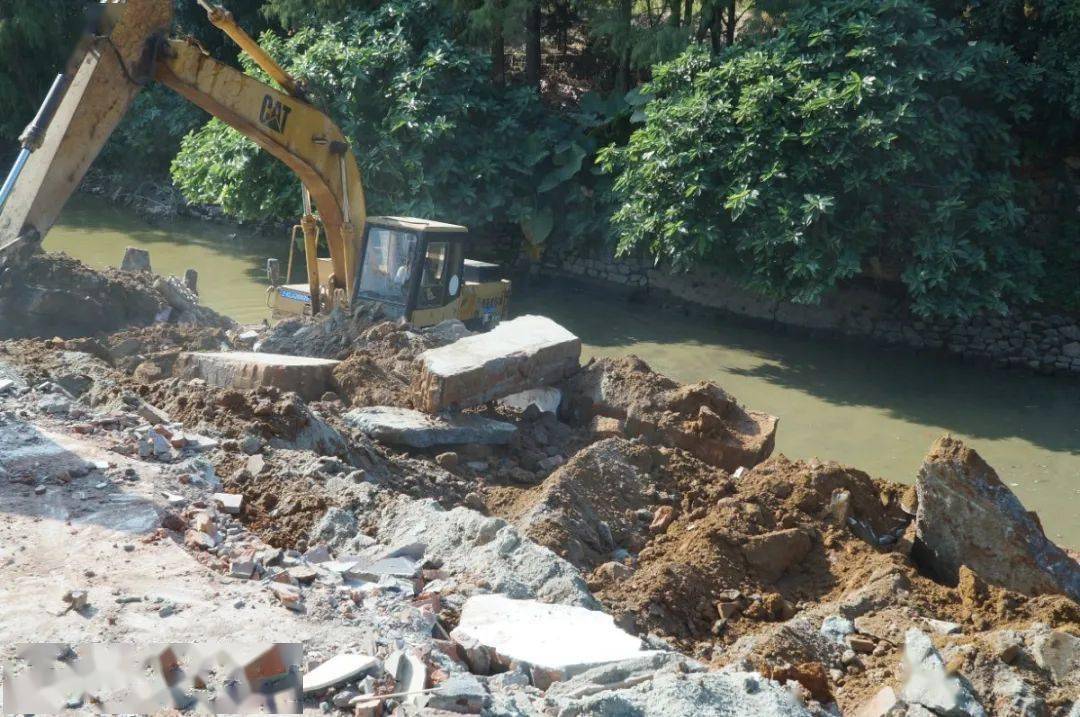 清理非法占用岸線3萬公里，我國河湖面貌明顯改善