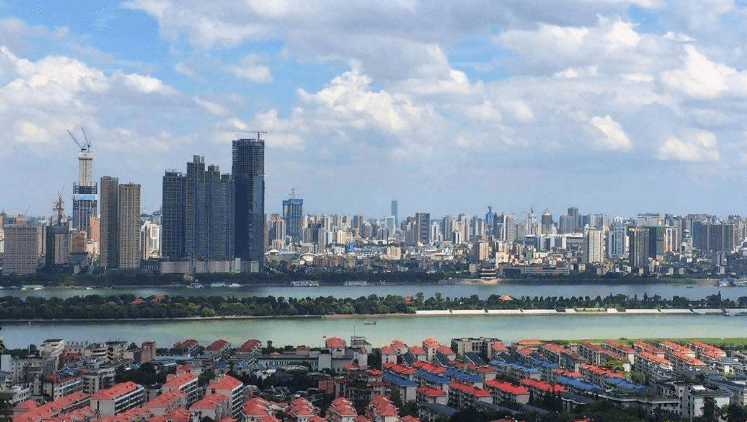 湖南省住房和城鄉(xiāng)建設(shè)廳廳長(zhǎng)鹿山：以“共建、共治、共享”尋求城市治理“最優(yōu)解”
